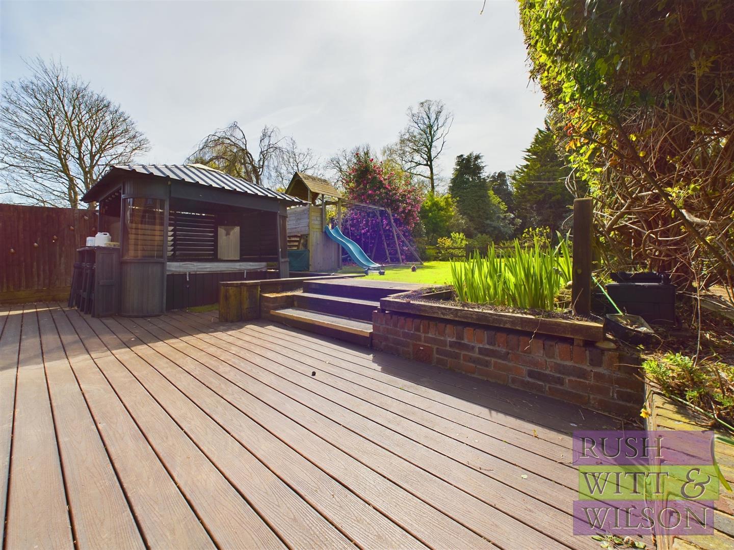 Waites Lane, Fairlight Rush, Witt & Wilson